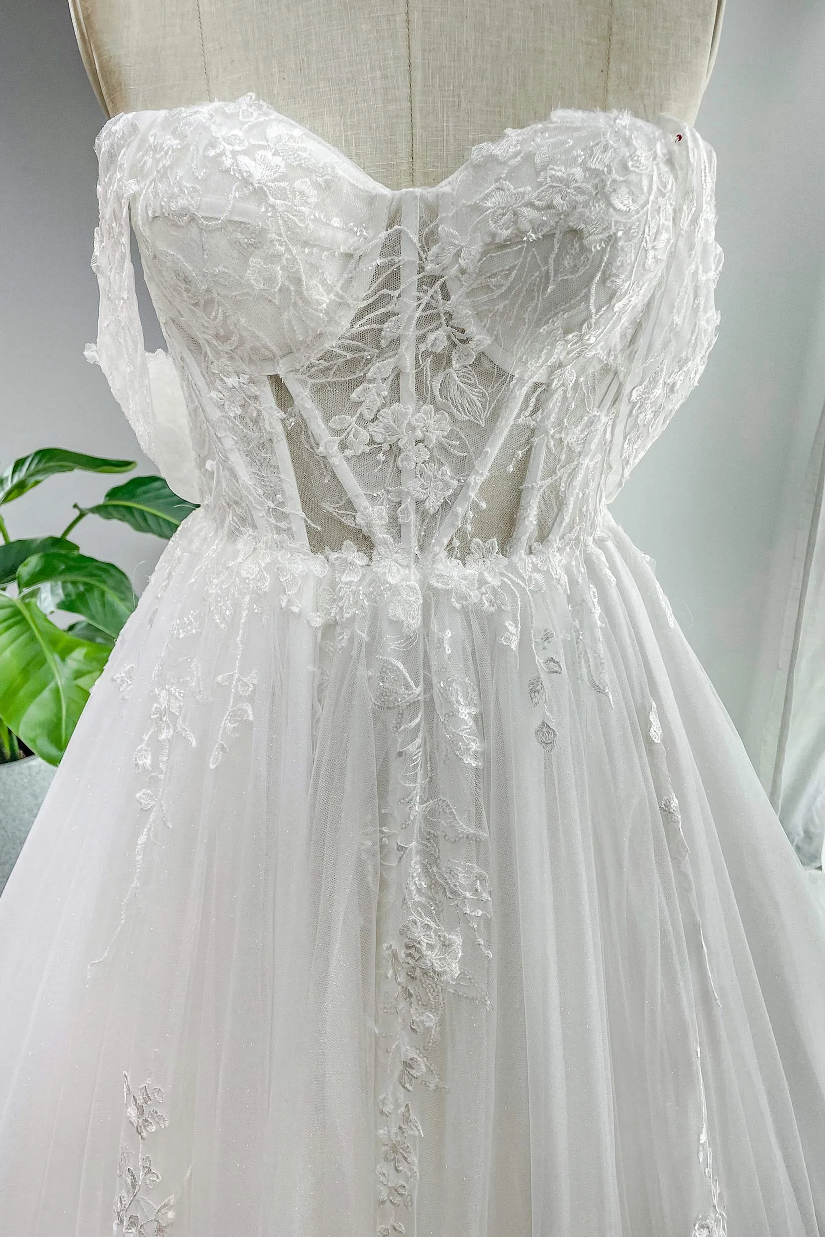 A-Line Cathedral Train Lace Tulle Wedding Dress CW3150