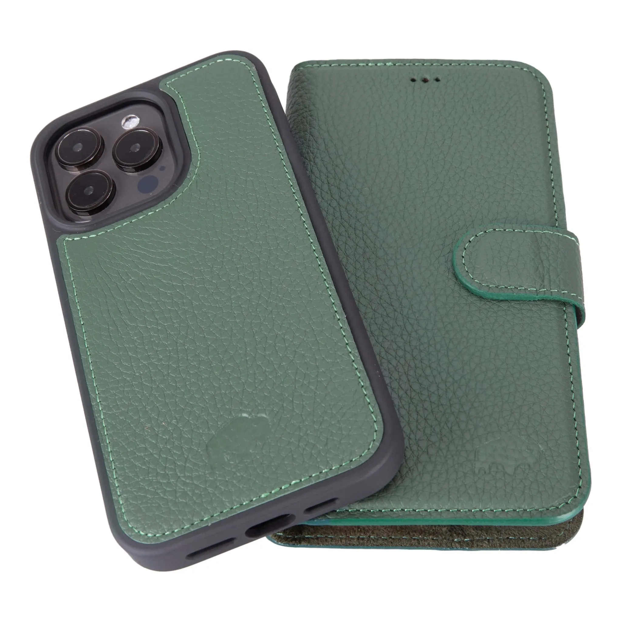 Carter iPhone 15 Pro Wallet Case, Pebble Green