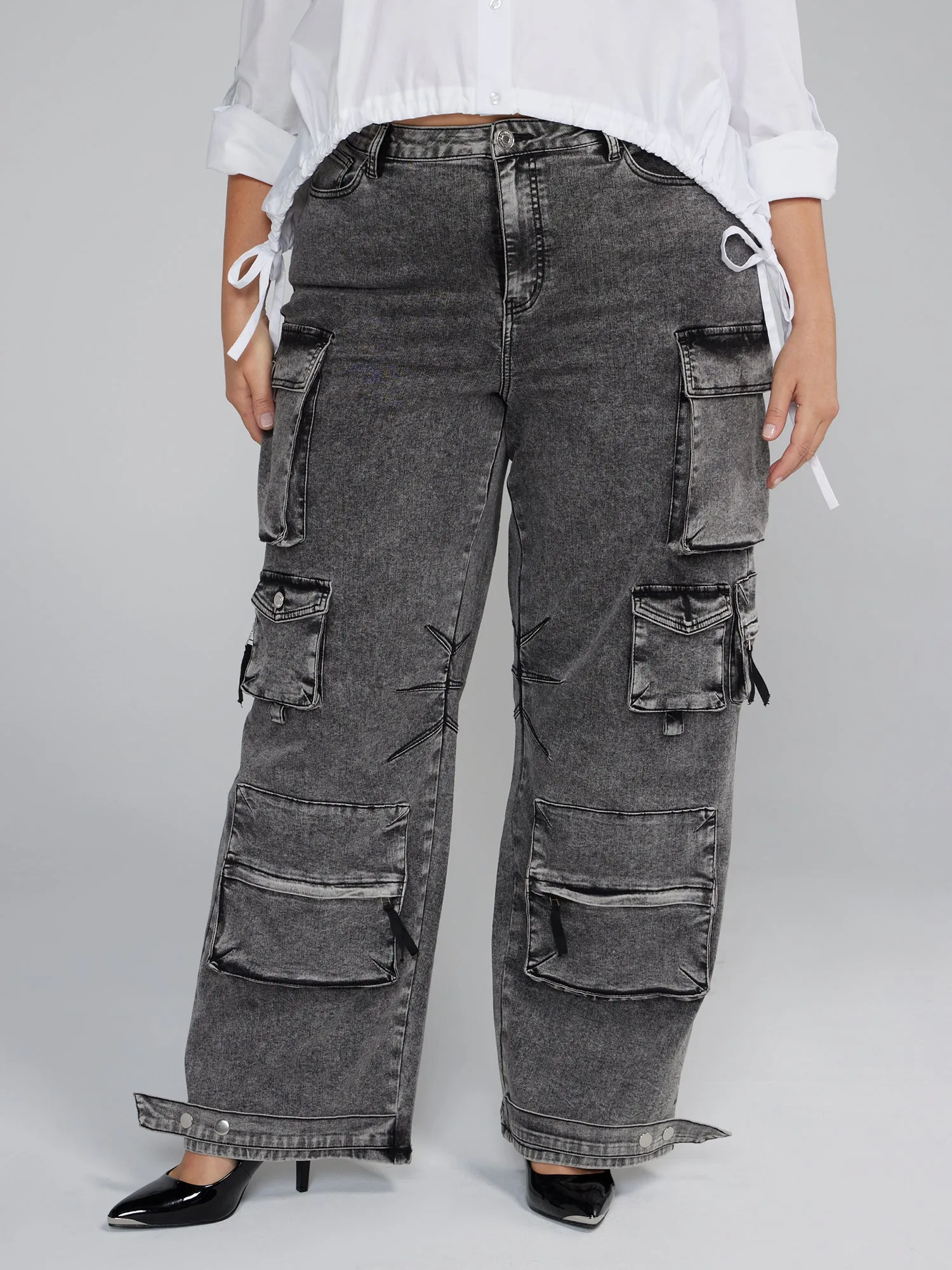 High Rise Straight Leg Cargo Jeans