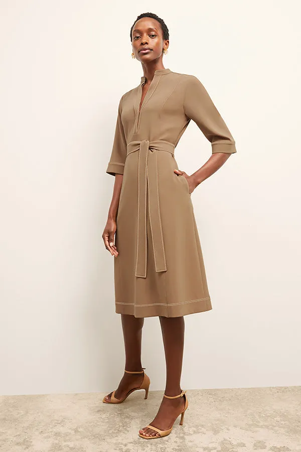 Lauleh Dress - Everyday Crepe :: Light Saddle