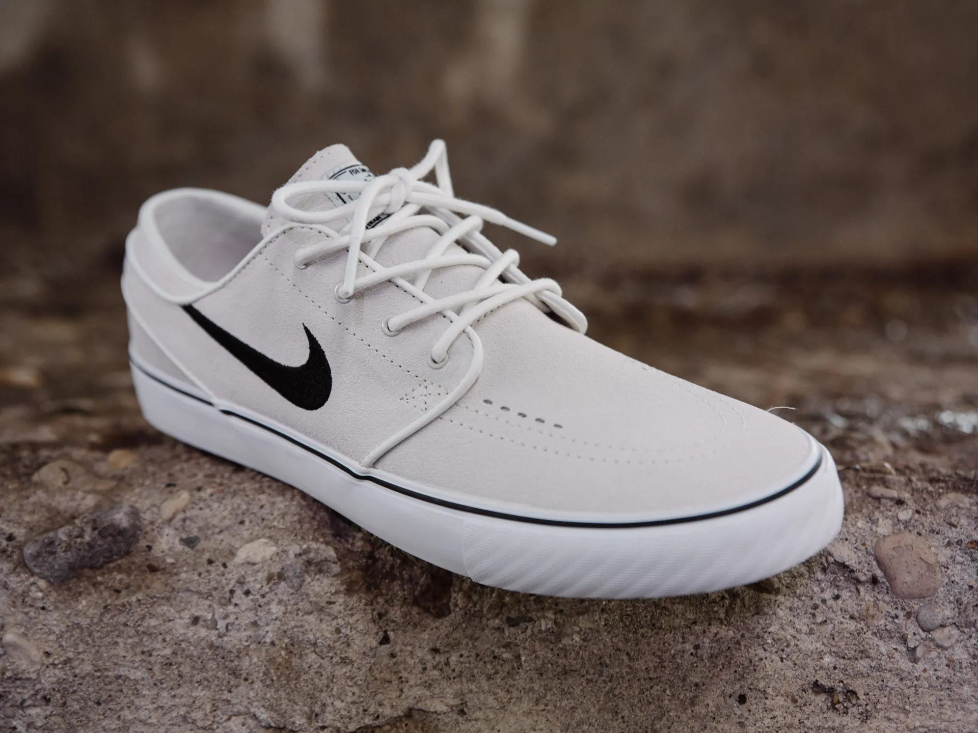 Nike SB Zoom Janoski OG  'Summit White'