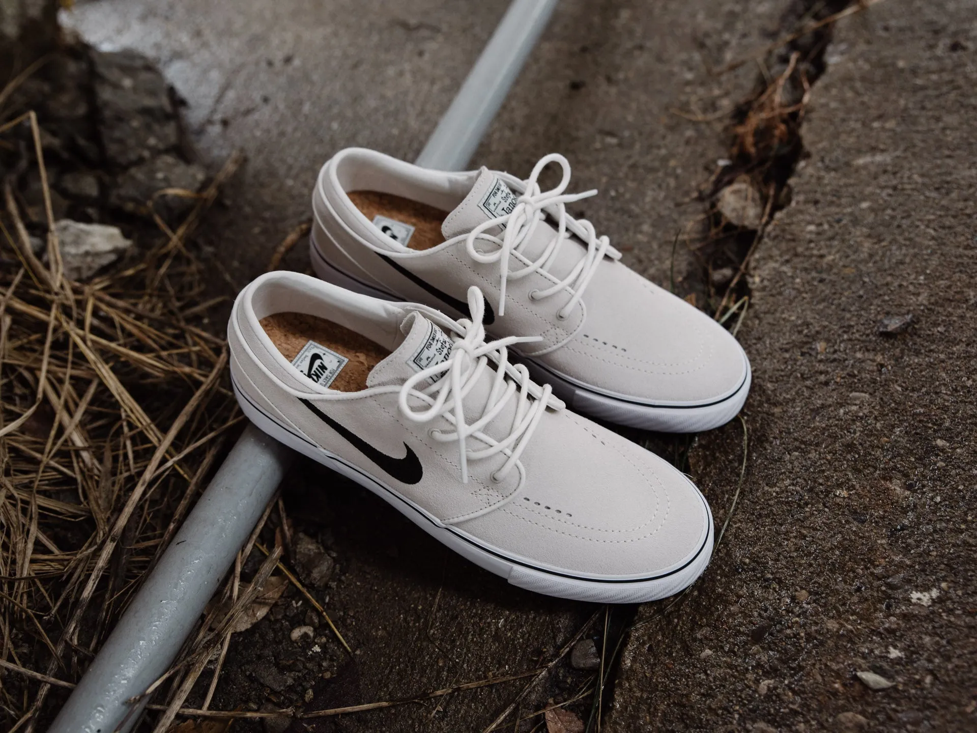 Nike SB Zoom Janoski OG  'Summit White'