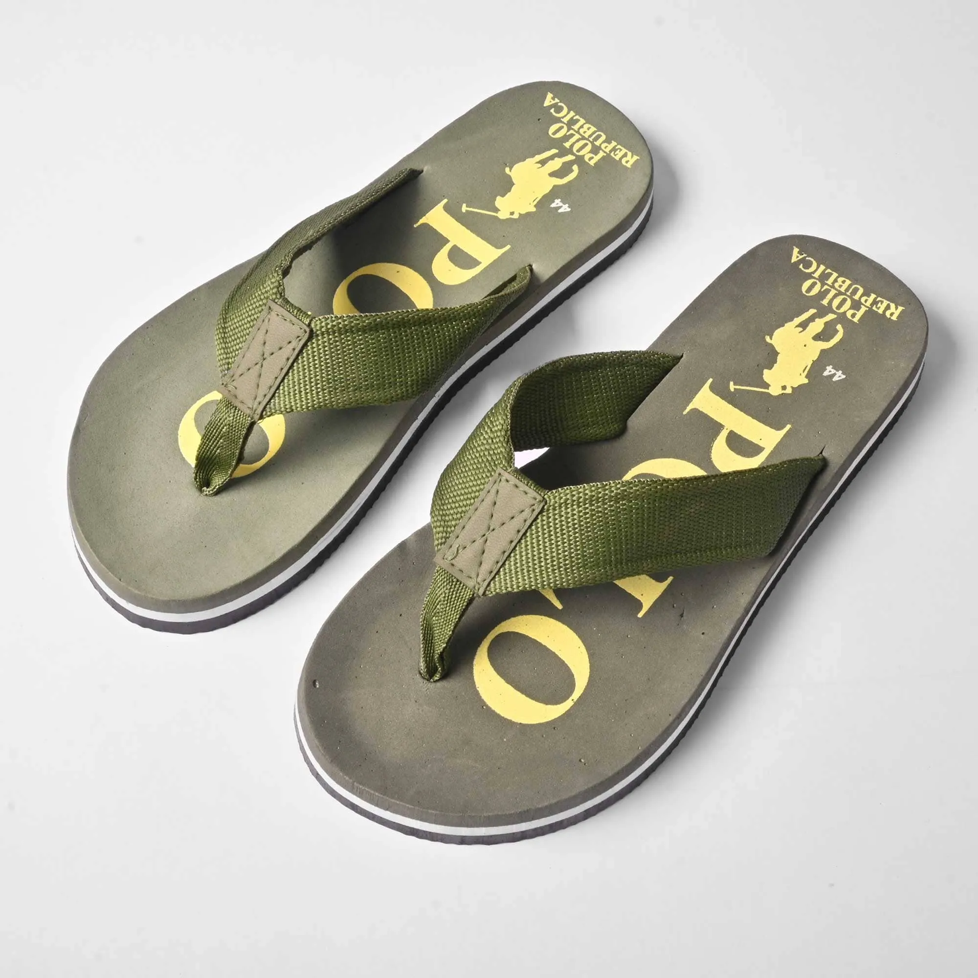 Polo Republica Men's Polo Pony Ultra-Light Soft Flip Flops Slippers